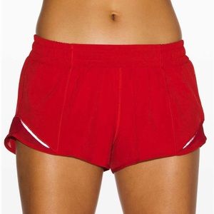 ⭐️SOLD⭐️Lululemon Hotty Hot Shorts II 2.5” size 0